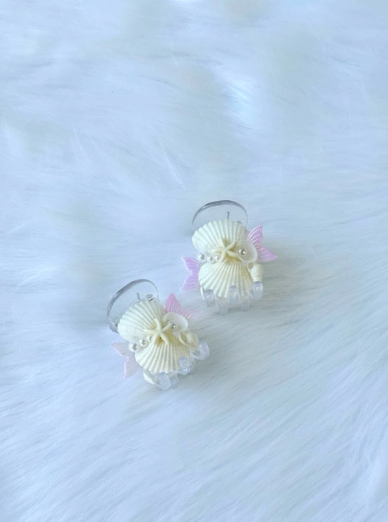 Mini Seashell Hair Claw